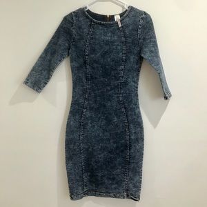Canzone Denim Knee Length Dress